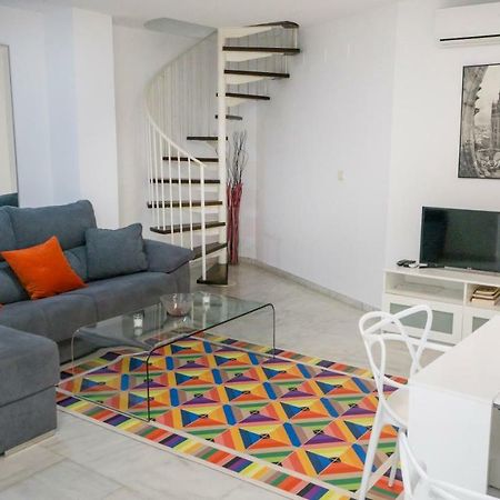 Rentalsevilla Espacioso Duplex En La Puerta Real Dış mekan fotoğraf